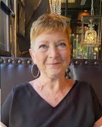 Search Julia Davis Obituaries and Funeral Services