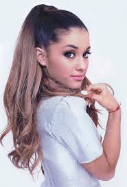 It was only a matter of time before ariana grande's new short haircut made its debut. Pin On Ariana Grande