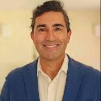 60+ perfiles de «Erick Castro»