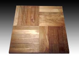 Sebuah produk papan kayu untuk anak tangga dan bahan furnitur dengan harga. Jual Lantai Kayu Toko Lantai Kayu