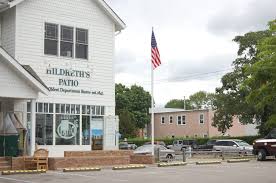 A Hamptons Tradition: Hildreth's Department Store
