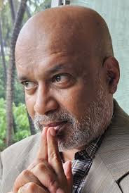 resilience+Rise by Thomas Scaria