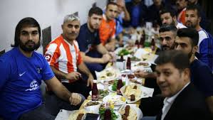 Maybe you would like to learn more about one of these? Adana Da Derbi Oncesi Dostluk Yemegi