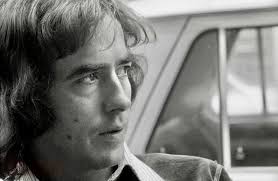 Joan Manuel Serrat en París. Año 1976 Foto: Isabel Steva (Colita)