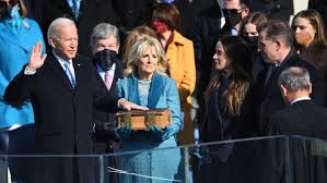 Bespoke face masks and memorable looks from the pop singers, former presidents and lawmakers who attended the inauguration via @reuterspictures. Pbtghyrctdvnym