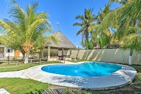 Find information on local farmer's markets here. Guatemala Beachfront Villa With Direct Beach Access In Monterrico Guatemala Bewertungen Preise Planet Of Hotels