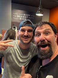 Big Ray in BA updated his profile picture.