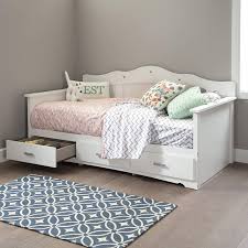 Urban habitat kids cloud 100% cotton printed reversible 6 piece quilt coverlet bedspread bedding set, daybed size, blue 4.6 out of 5 stars 106 $77.65 $ 77. The Best Daybeds For Versatile And Multi Functional Spaces