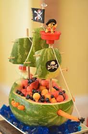 Watermelon Craving Is Fun To Do Pretty To Look At And Delicious To Eat I Ve Make A Basket Before But This Is Fun Food Art Pirate Ship Watermelon Pirate Party