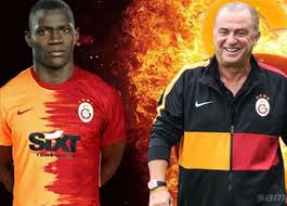 جالاتا سراي يفوز على جيرسونسبور في غياب مصطفى محمد بالدوري التركي حقق فريق جالاتا سراي الذي يضم بين صفوفه المهاجم الدولي المصري مصطفى محمد، فوزا هاما على نظيره فريق جيرسونسبور بثنائية نظيفة، خلال المباراة التي جمعت. Q8vcptkmpzlj M