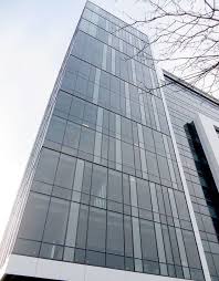 Great Buildings And Structures Curtain Facade Curtain Wall Facade Hamptons Facade Facade Maison Contemporaine In 2020 Stone Facade Glass Building Glass Facades