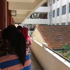 Frete grátis em milhares de produtos com o amazon prime. Foto Di S M K Bandar Baru Ampang Ampang Selangor