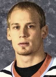 Player photos for the 1997-98 Phoenix Mustangs at hockeydb.com