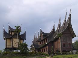 Bentuk rumah adat joglo rumahjoglo.com. 5 Filosofi Rumah Adat Joglo Hi Minna
