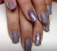 Dieser pinnwand folgen 113 nutzer auf pinterest. Grau Matt Glitzer Grau Bunt Frisuren Langhaar Nageldesign Naildesign