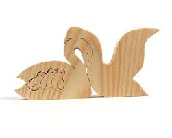 Holz Schwan Figuren 5 Stuck Schwan Dekoration Land Zu Hause Etsy In 2020 Mosaic Tile Backsplash Tile Murals Wooden Puzzles