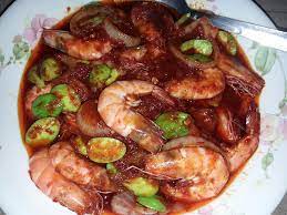Kamu dapat menyantapnya bersama nasi kuning maupun nasi gurih. Resepi Sambal Tumis Udang Petai Paling Mudah Iluminasi