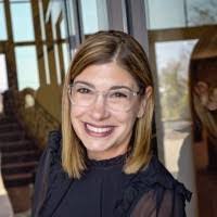 Laura Darden's Instagram, Twitter & Facebook