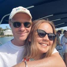 Amy Haus's Instagram, Twitter & Facebook