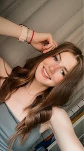 Where to get lashes done in Tillsonburg?