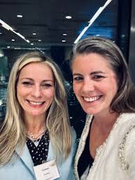 Sharon Oakley's Instagram, Twitter & Facebook