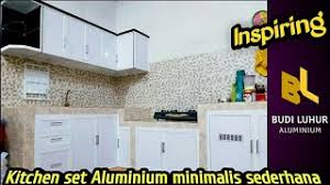 Sedangkan untuk api dan panas, aluminium termasuk bahan dengan titik leleh yang tinggi sehingga bisa dikatakan sangat sulit untuk terbakar. Ide Kitchen Set Aluminium Minimalis Sederhana Untuk Dapur Idaman Anda Youtube