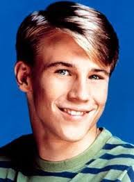 Douglas Emerson's Instagram, Twitter & Facebook