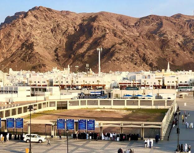 Jabal Uhud, Gunung yang Dicintai Rasulullah dan Alasannya Disebut sebagai  Gunung Surga - Madaninews.id