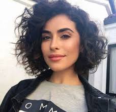 22 susse bob frisuren fur diesen sommer 2019 seite 9 von 22 hairstyle zone x bob hairs curly bob hairstyles short curly bob hairstyles curly hair styles