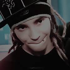 whys this acc the worst thing ive ever made. cc: underworld #tomkaulitz  #tomkaulitz🎸 #tomkaulitzedit #tomkaulitztokiohotel #tokiohotel  #tokiohoteledit #2000s #edits #viral