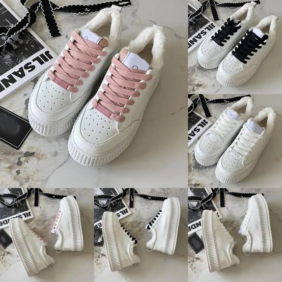Designer Sneaker verbinden Stil und absoluten Komfort, AI generated