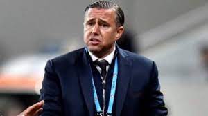 The site lists all clubs he coached and all clubs he personal details. Laurentiu Reghecampf S A Despartit De Echipa Din Emirate Se Intoarce La Fcsb Mobile