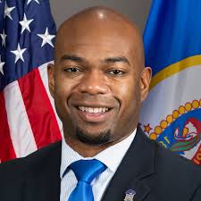 BREAKING: Minnesota Governor Tim Walz issues a statement to "honor" George  Floyd