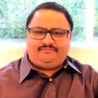 Komal Vij's Instagram, Twitter & Facebook