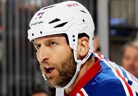 Casey Wellman's Instagram, Twitter & Facebook