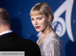 The bride, charlene wittstock, was a south african olympic swimmer. Charlene De Monaco Pourquoi Elle Est Finalement Heureuse D Etre Bloquee En Afrique Du Sud Voici