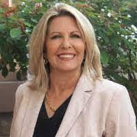 Mary Guimont's Instagram, Twitter & Facebook