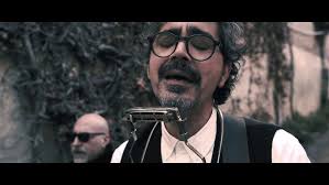 NO LO TIENES POR QUÉ ENTENDER