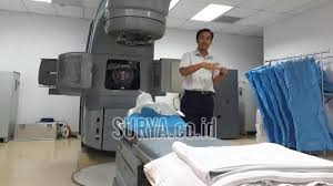 ^ a b c about lohguanlye specialists centre. Loh Guan Lye Rumah Sakit One Stop Center Di Penang Malaysia Sediakan Layanan Terbaru Surya