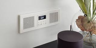 Wir besitzen die beste sammlung von wohndesign, die es je gegeben hat. Jung Jung Smart Radio Dab