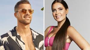 Nachdem die stimmung zuerst angespannt war, lockerte sie sich mit der zeit. Happy End Bei Tobi Und Janine Nach Promis Unter Palmen Promiflash De