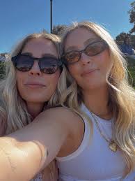 Lauren Bee (@lyfeaslauren) • Instagram photos and videos