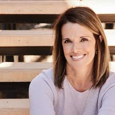 Brenda Planes (@elderandwiserr) • Instagram photos and videos