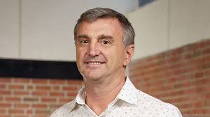 BlueOval SK names Robert Rhee CEO oversee TN KY operations EV battery