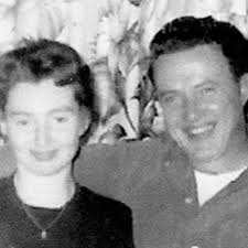 Reardon Oxnard Memorials and Obituaries