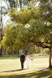 Best Wedding Photography Locations Perth King S Park Photography By Deray Simcoe Top Wedding Photos Location Photography Fun Wedding Photography