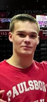 Easton Qualifies Seven Wrestlers for State Tournament