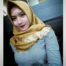 Pin Di Area Hijabi