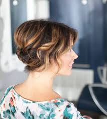 If you decided to find a new approach to your shoulder length wavy hair, you this hairstyle for shoulder length wavy hair is easy to achieve. Easy Hairstyles For Short To Medium Length Hair See Mama Go