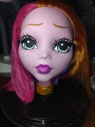 Gigi grant repaint : r/MonsterHigh